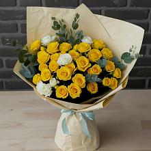 Букет цветов из:  Розы в Ольховатке