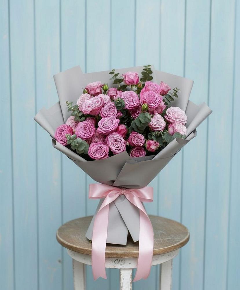 Букет цветов из: Розы в Ольховатке