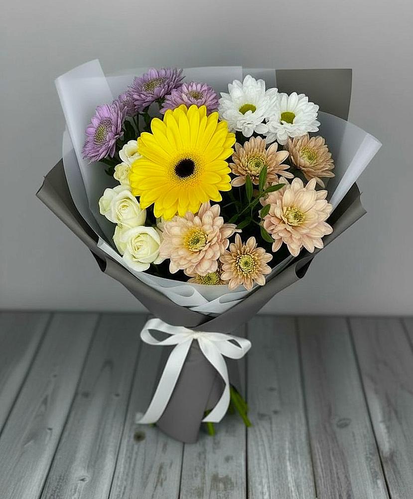 Букет цветов из: Розы, Герберы и Хризантемы в Ольховатке