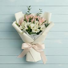 Букет цветов из:  Альстромерии #REPLACE_PRED# Ольховатке