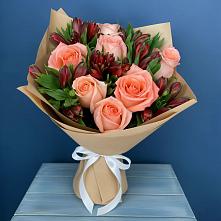 Букет цветов из:  Розы и Альстромерии #REPLACE_PRED# Ольховатке