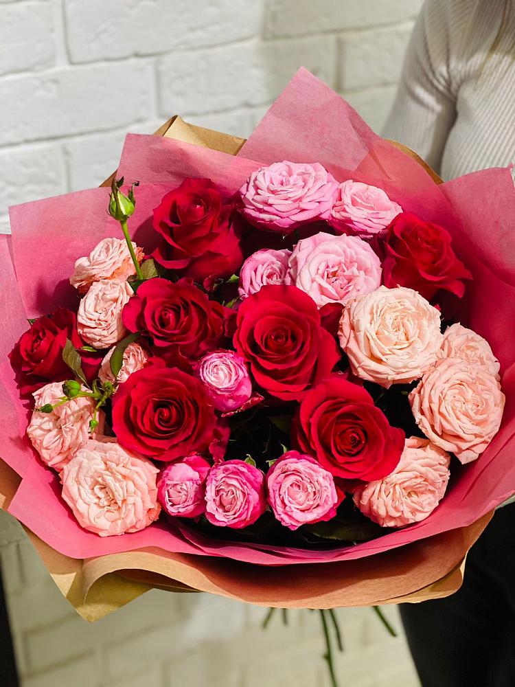 Букет цветов из: Розы в Ольховатке