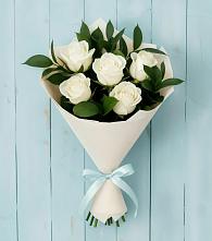 Букет цветов из:  Розы в Ольховатке
