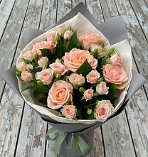 Букет цветов из:  Розы в Ольховатке